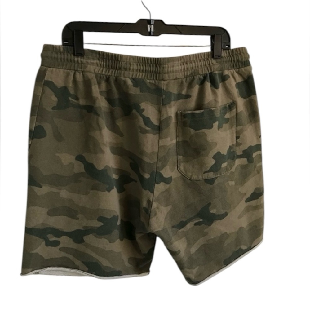 H&M Divided Men’s XL Army Green Camouflage Casual Athletic Drawstring Shorts EUC - Picture 3 of 13